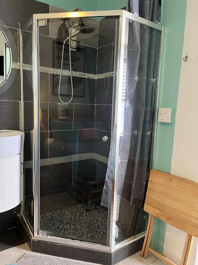 Lower Price, More Style, Discount Studio In San Juan,Pr, Beach, Free Bikes (Adults Only) Extérieur photo