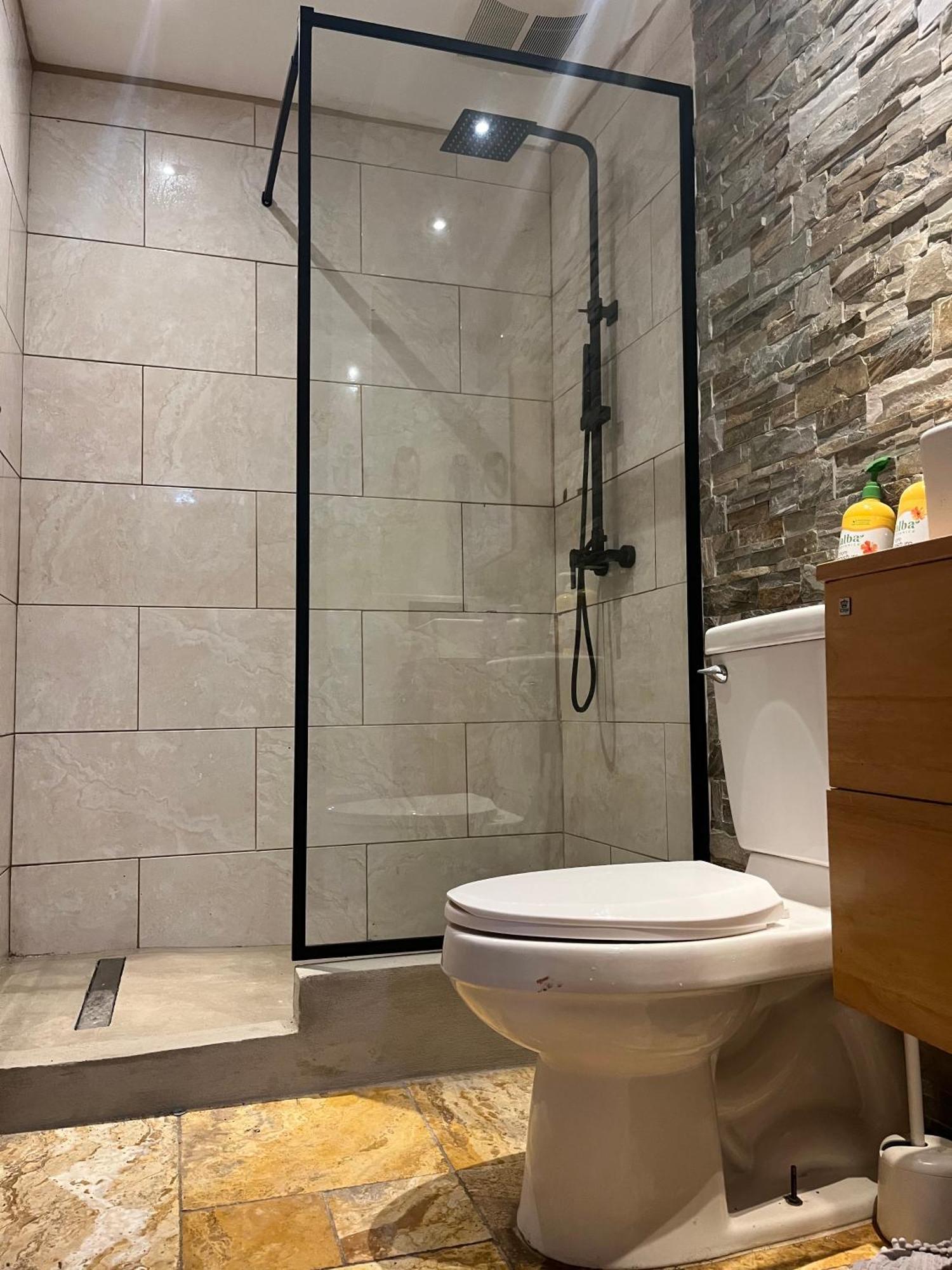 Lower Price, More Style, Discount Studio In San Juan,Pr, Beach, Free Bikes (Adults Only) Extérieur photo