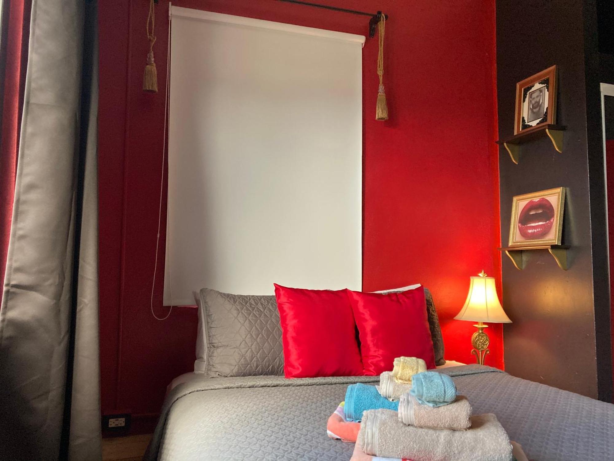 Lower Price, More Style, Discount Studio In San Juan,Pr, Beach, Free Bikes (Adults Only) Extérieur photo