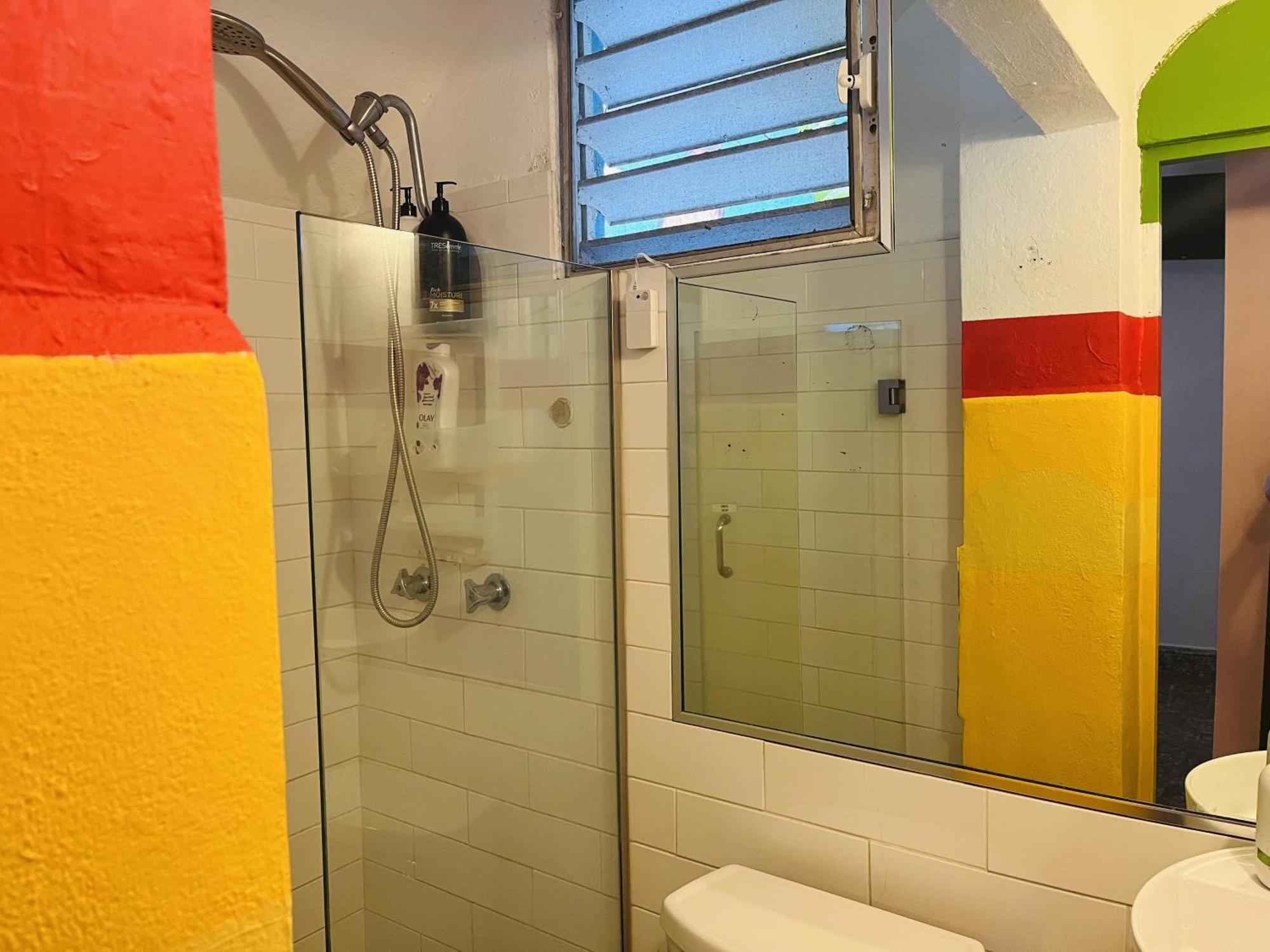 Lower Price, More Style, Discount Studio In San Juan,Pr, Beach, Free Bikes (Adults Only) Extérieur photo