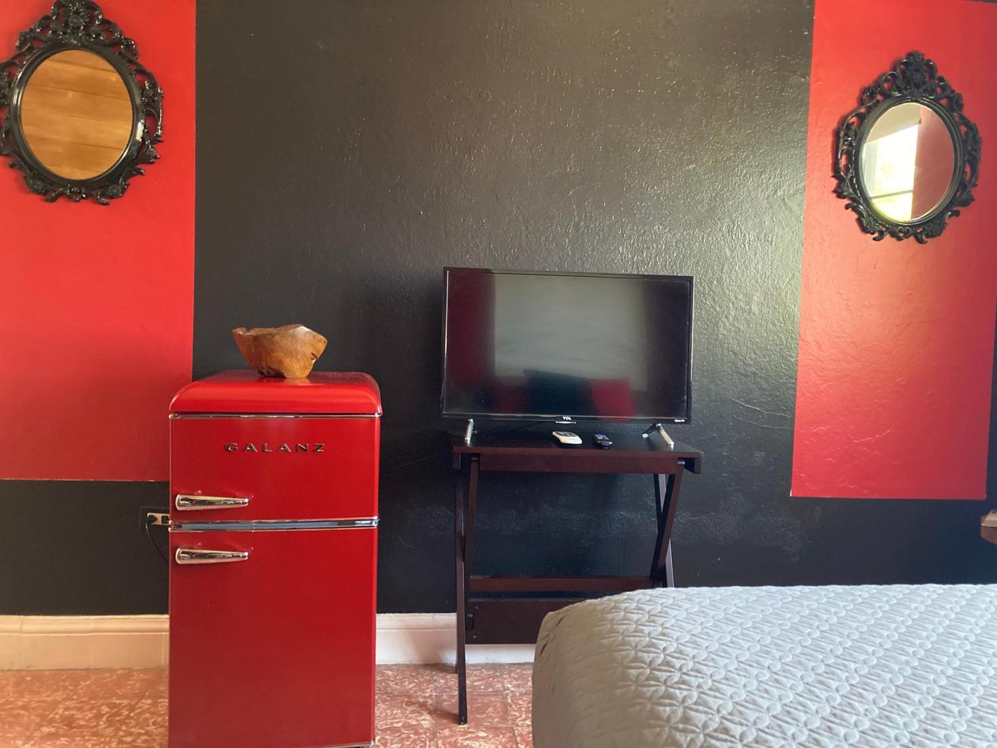 Lower Price, More Style, Discount Studio In San Juan,Pr, Beach, Free Bikes (Adults Only) Extérieur photo