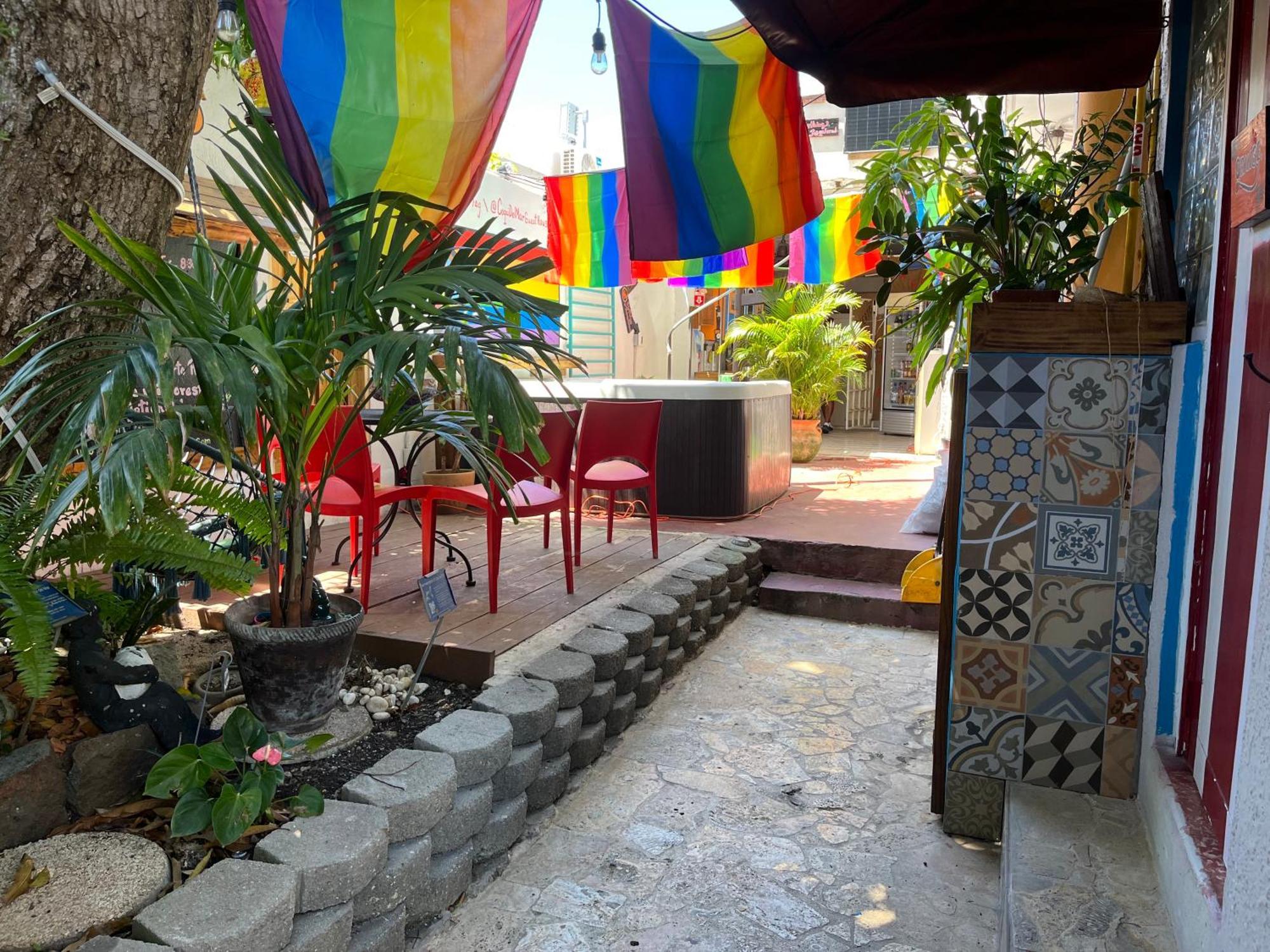 Lower Price, More Style, Discount Studio In San Juan,Pr, Beach, Free Bikes (Adults Only) Extérieur photo
