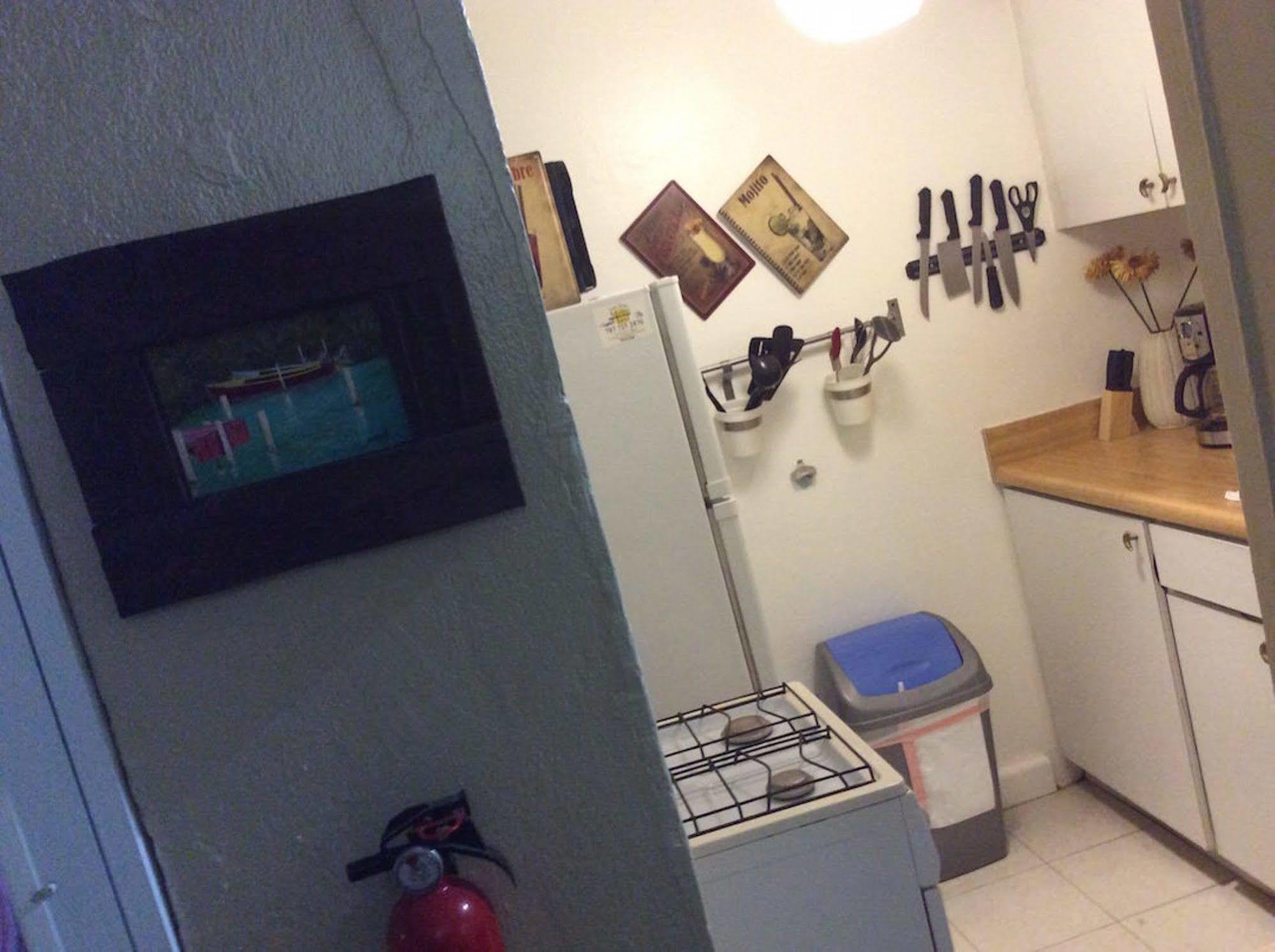 Lower Price, More Style, Discount Studio In San Juan,Pr, Beach, Free Bikes (Adults Only) Extérieur photo