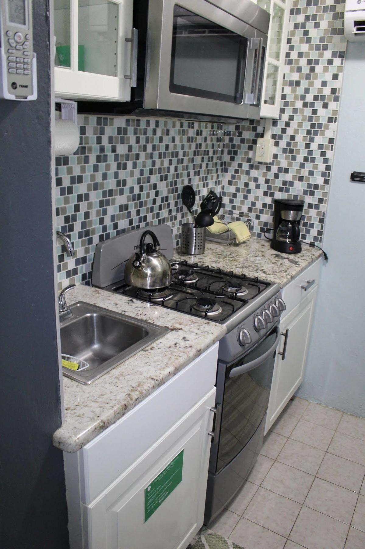 Lower Price, More Style, Discount Studio In San Juan,Pr, Beach, Free Bikes (Adults Only) Extérieur photo