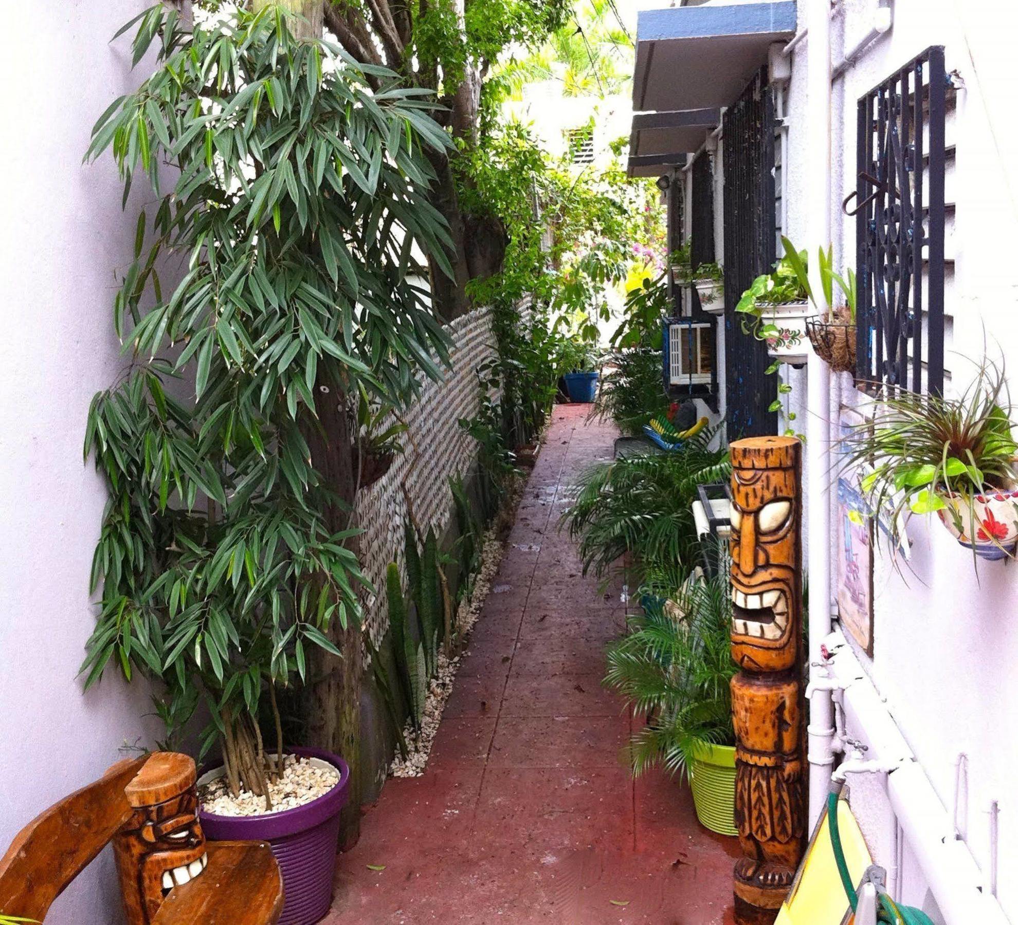 Lower Price, More Style, Discount Studio In San Juan,Pr, Beach, Free Bikes (Adults Only) Extérieur photo